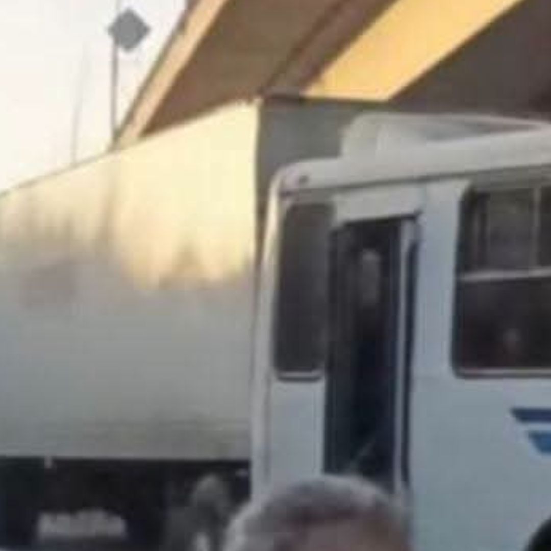 Accidente Choque Tráiler Transporte Público Ruta Tepetzala Autopista México Puebla
